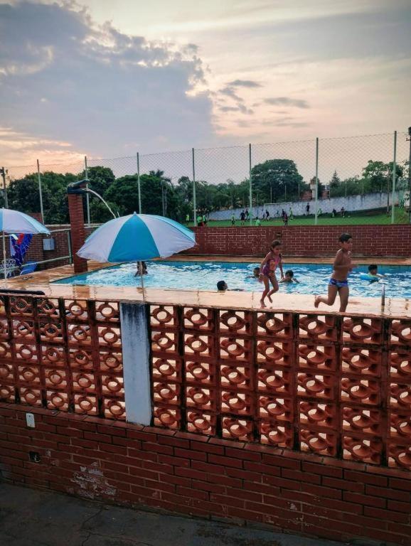 Pousada Primavera Olimpia-Sp Proximo Ao Termas Dos Laranjais Екстериор снимка